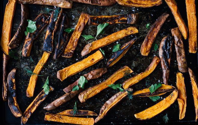Simple Steps: Flavorful Baked Sweet Potato Fries for Any Meal